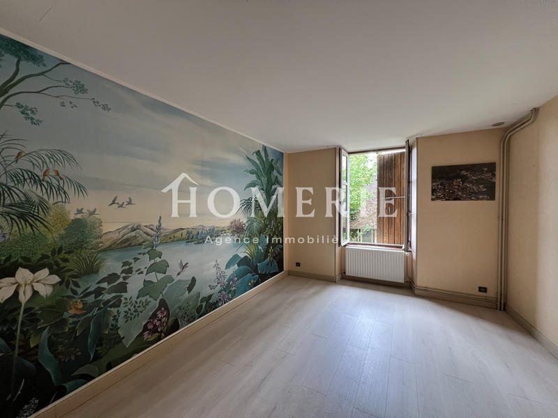 Maison de village - 253 m² - 10 pièces