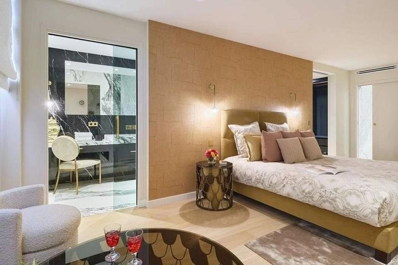 Villa - 330 m² - 7 pièces