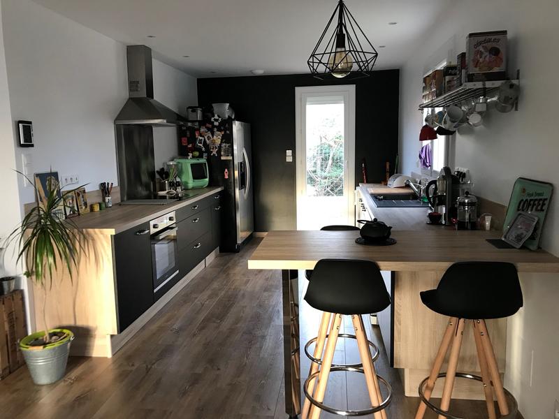 Maison - 95 m² - 6 pièces