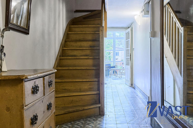 Maison ancienne - 193 m² - 8 pièces