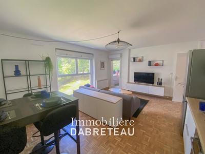 Appartement - 68 m² - 4 pièces