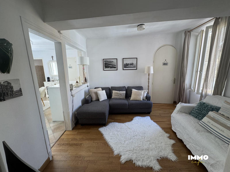 Appartement - 60 m² - 3 pièces