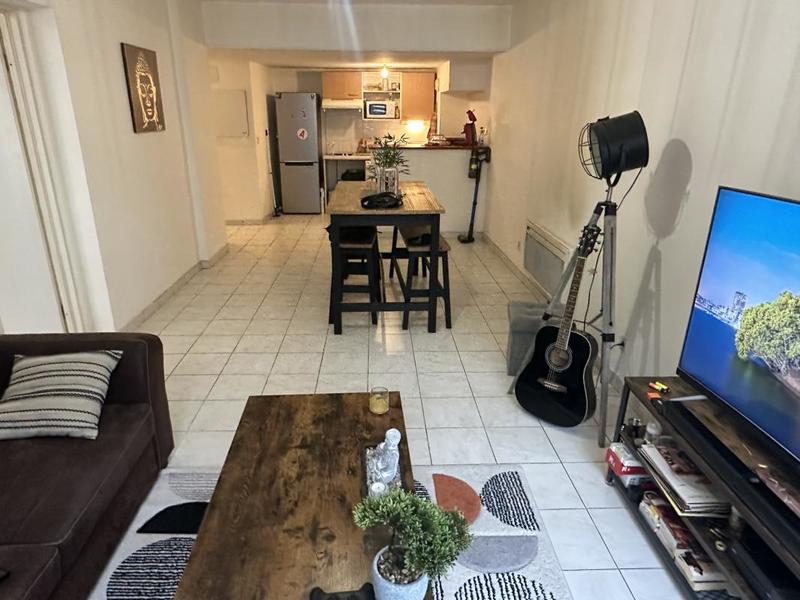 Appartement - 60 m² - 3 pièces