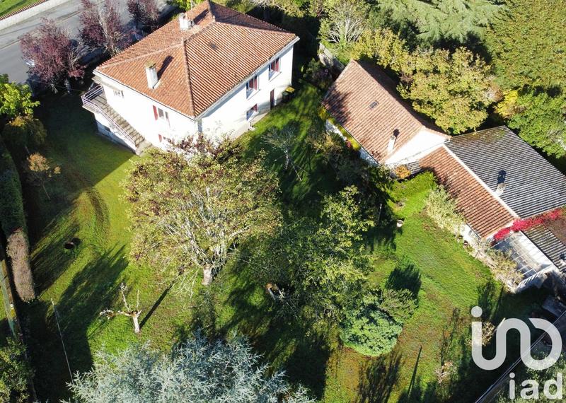 Maison - 122 m² - 6 pièces