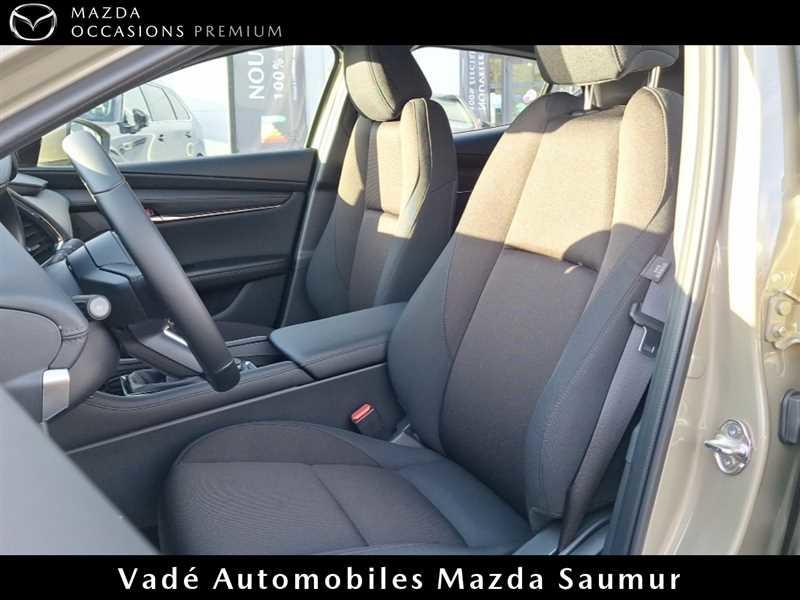 Mazda 3 2.5l E-Skyactiv G 140ch Bm6 Centre Line