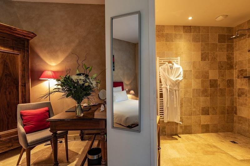 Château - 650 m² - 15 pièces