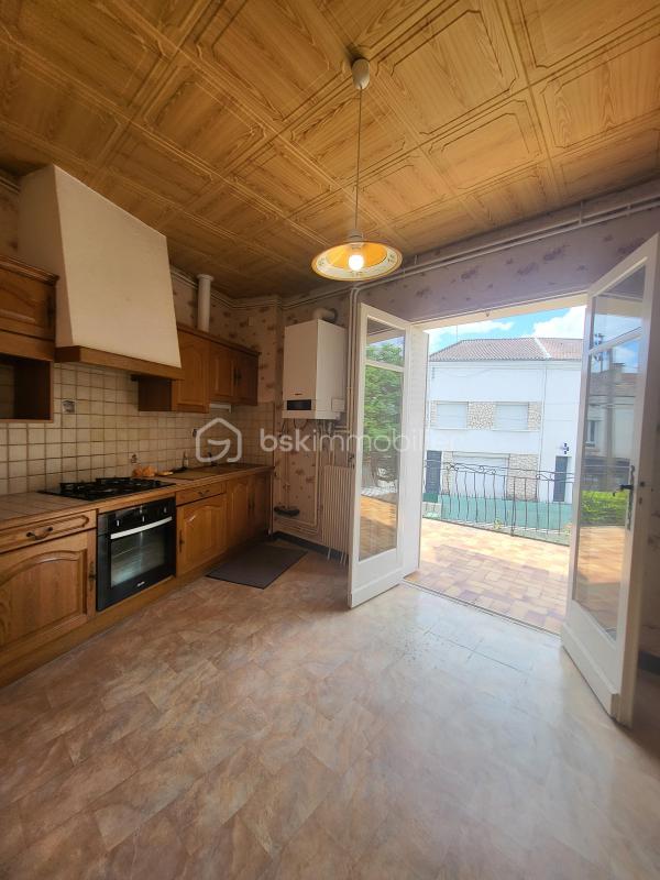 Maison - 95 m² - 4 pièces