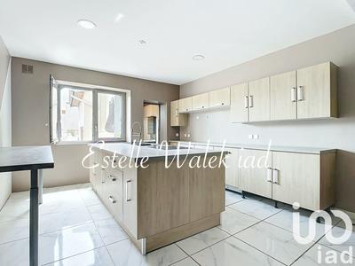 Maison - 96 m² - 4 pièces