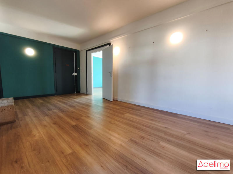 Appartement - 116 m² - 6 pièces
