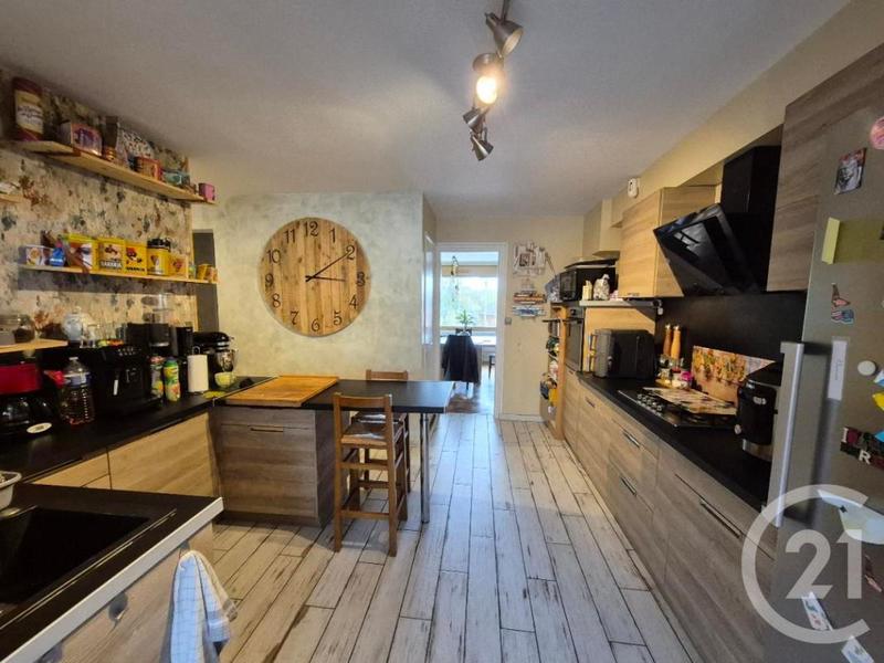 Maison de ville - 147 m² - 10 pièces