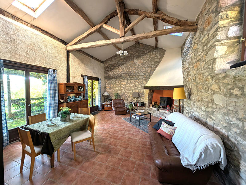 Maison - 137 m² - 4 pièces