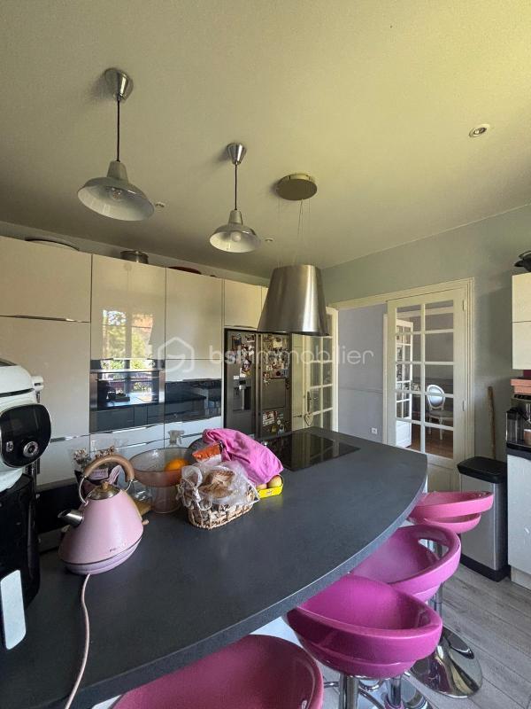 Maison - 160 m² - 7 pièces