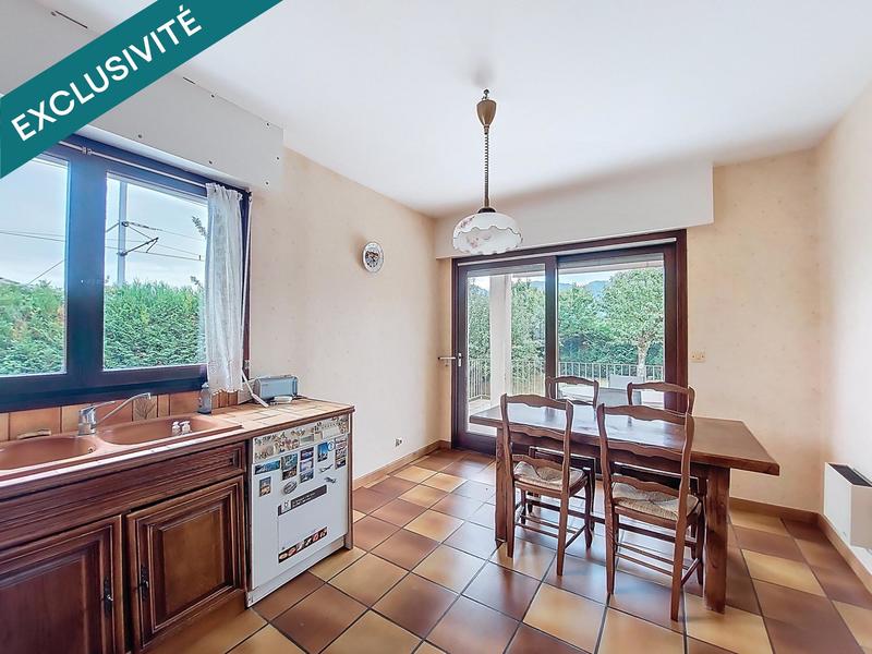 Maison - 201 m² - 7 pièces