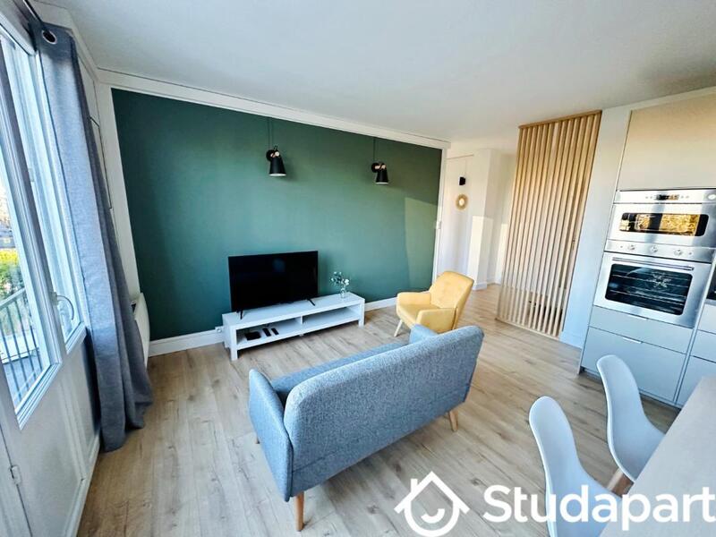 Chambre - 10 m² - 1 pièce