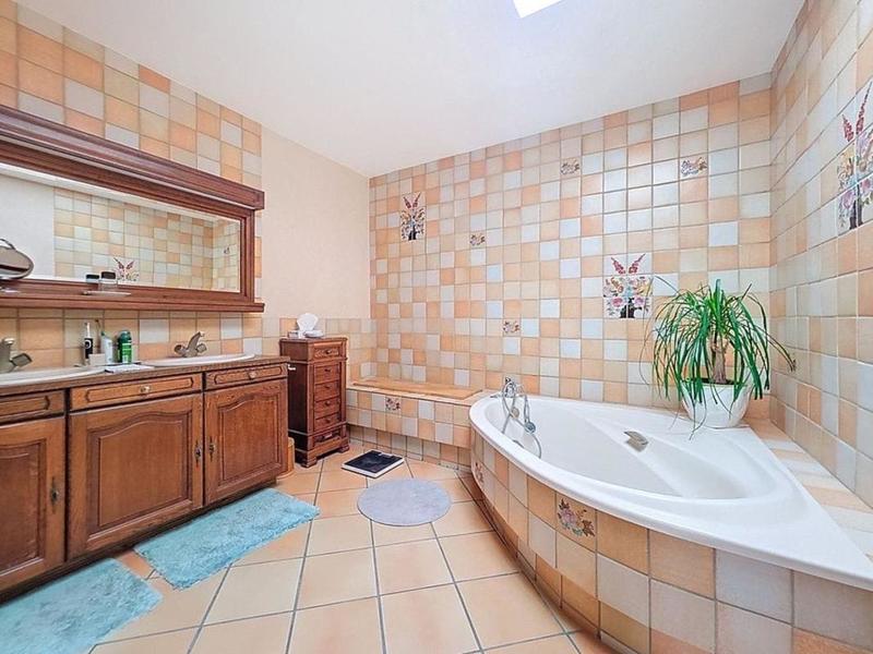 Maison - 135 m² - 5 pièces