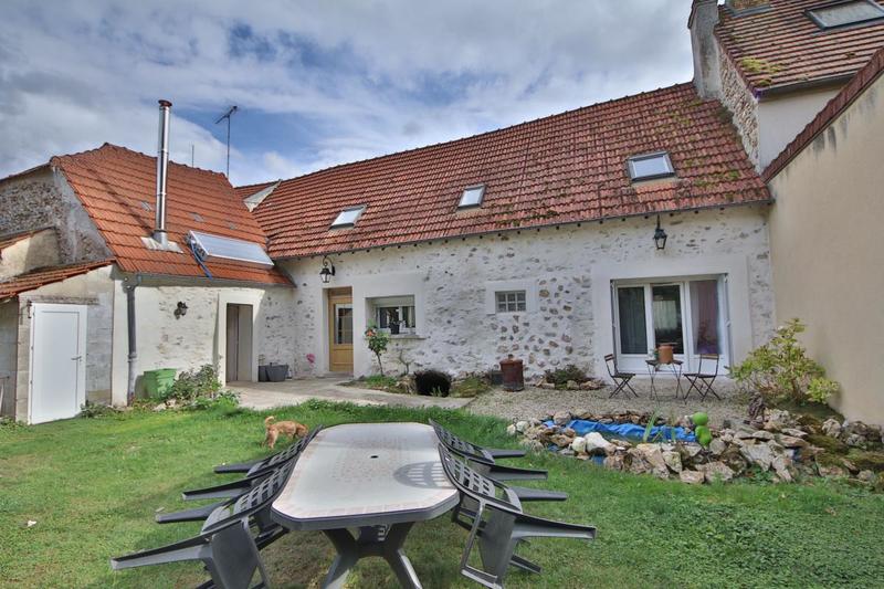 Maison - 100 m² - 3 pièces