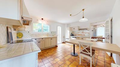 Maison - 163 m² - 6 pièces