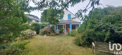 Maison - 160 m² - 8 pièces