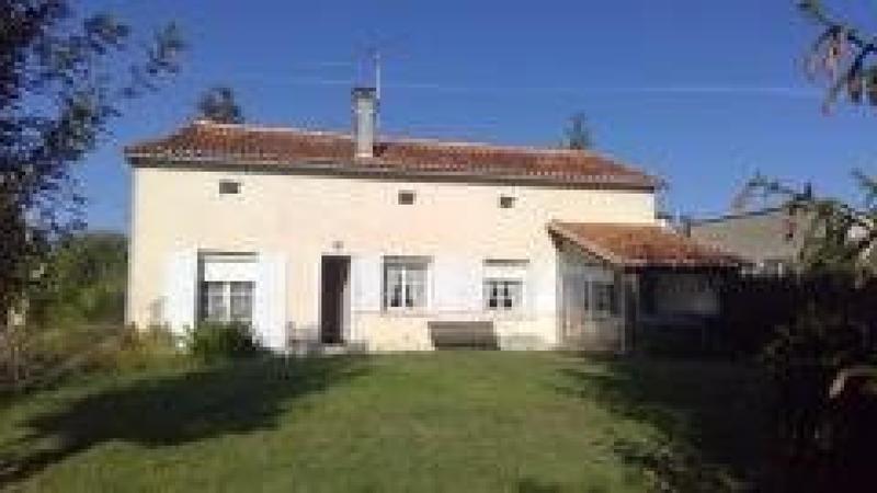 Maison - 186 m² - 8 pièces