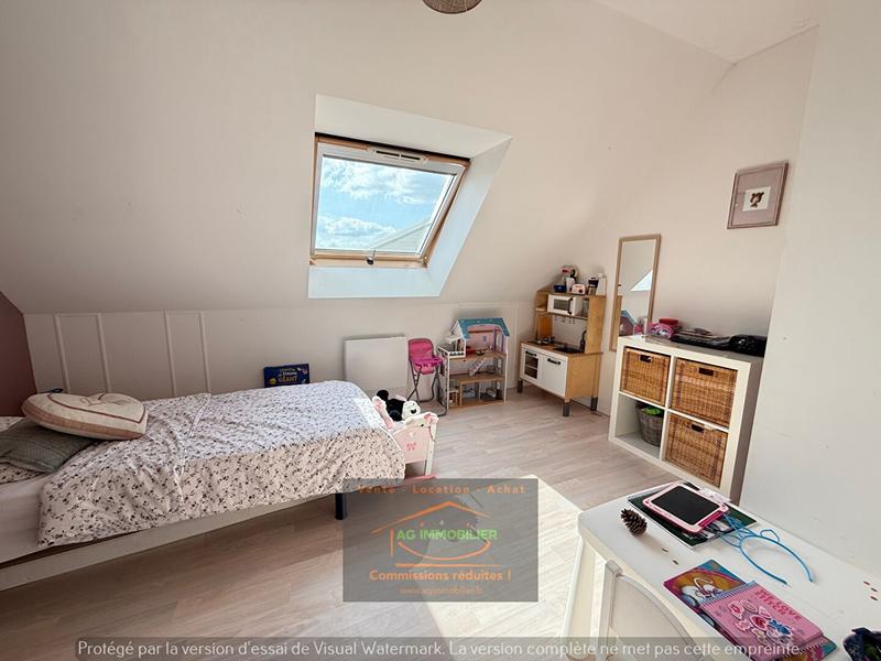 Maison - 90 m² - 5 pièces