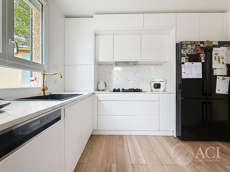 Maison - 105 m² - 6 pièces