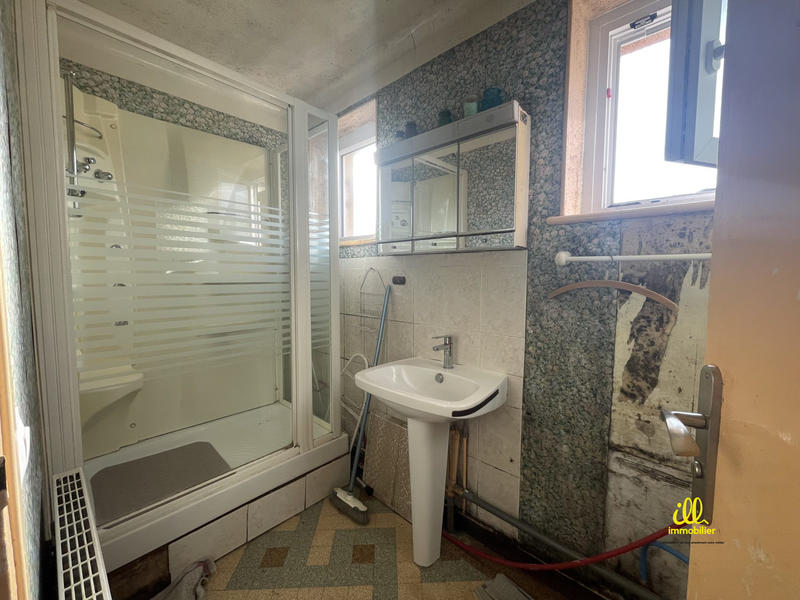 Maison - 81 m² - 5 pièces