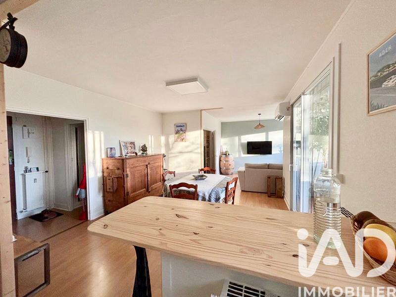 Appartement - 80 m² - 5 pièces