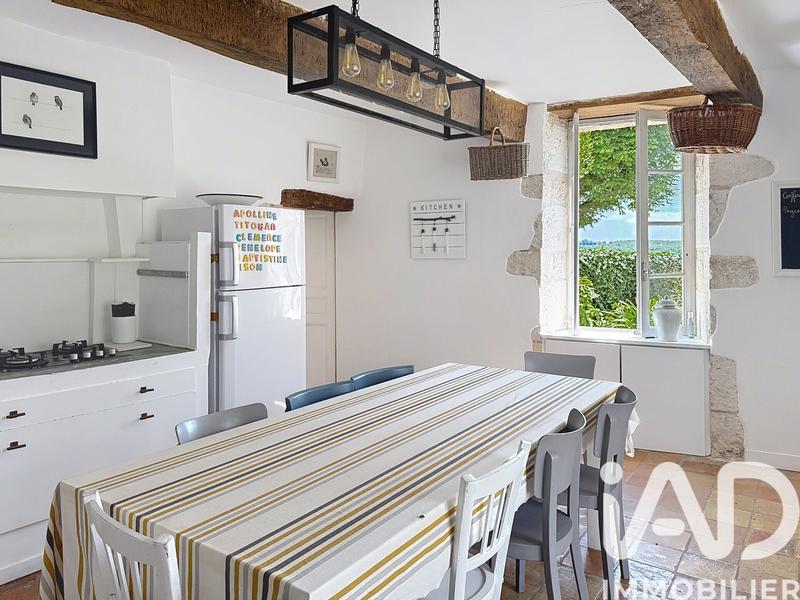 Maison de village - 260 m² - 8 pièces