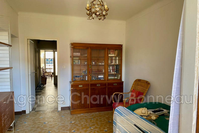 Maison - 294 m² - 14 pièces