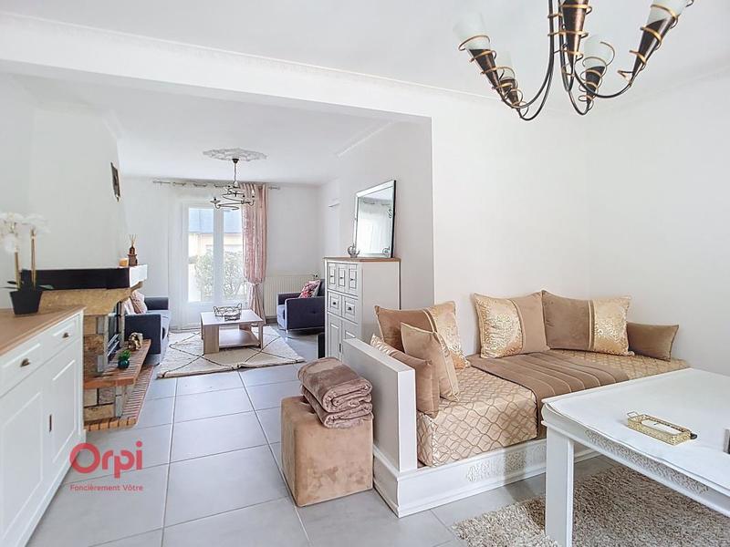 Maison - 131 m² - 6 pièces