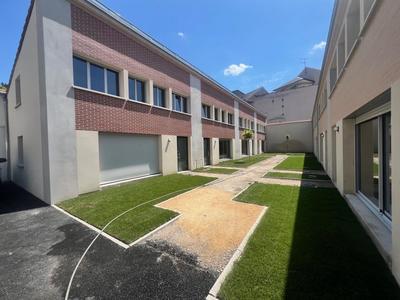 Maison - 89 m² - 4 pièces