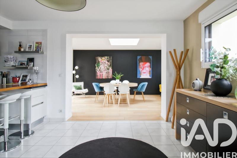Maison - 145 m² - 6 pièces