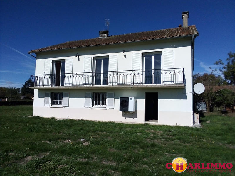 Maison traditionnelle - 147 m² - 4 pièces