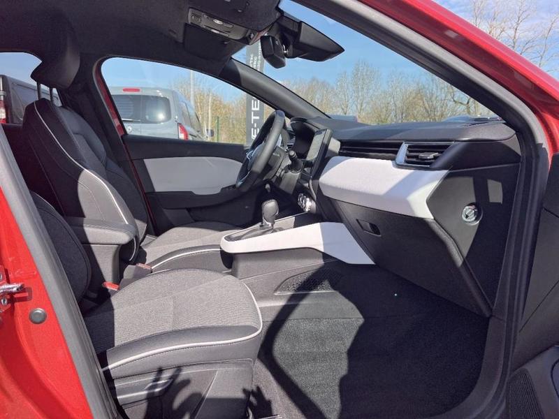 Renault Clio V E-Tech full hybrid 145 Techno