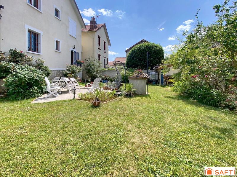 Maison - 169 m² - 7 pièces