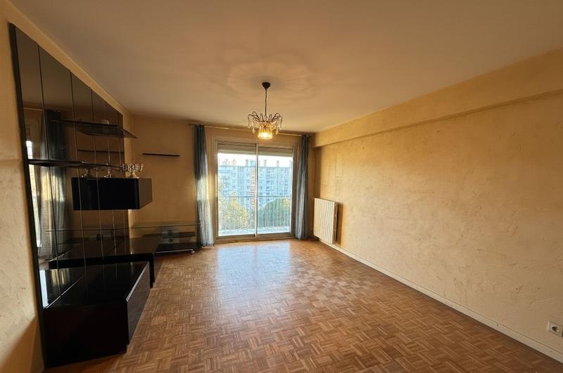 Appartement - 70 m² - 4 pièces