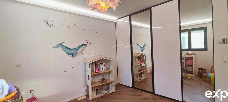 Villa - 181 m² - 5 pièces