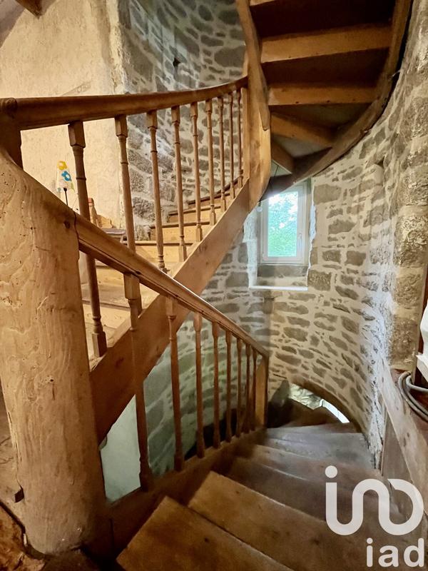 Maison - 628 m² - 18 pièces