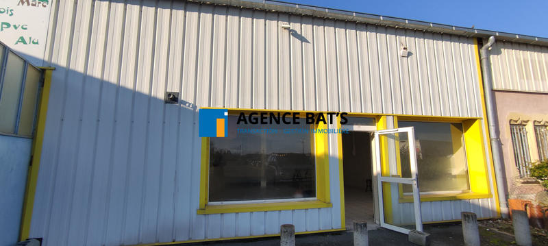 Local commercial - 120 m² - 5 pièces