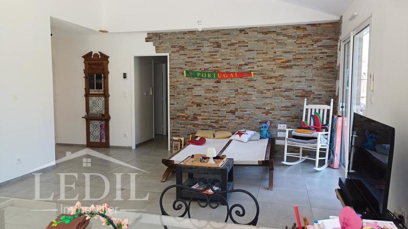 Maison - 100 m² - 4 pièces