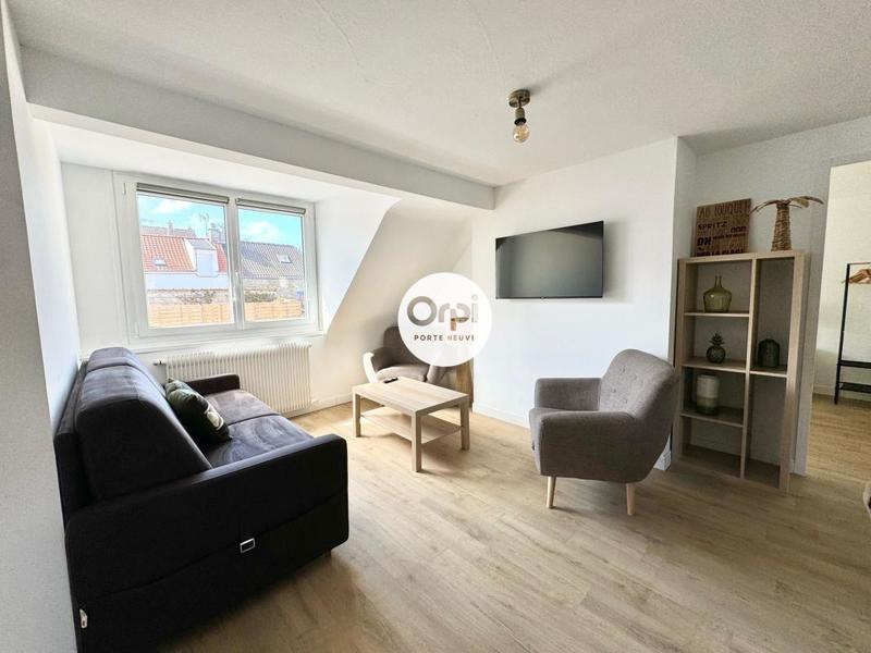 Immeuble - 211 m² - 9 pièces