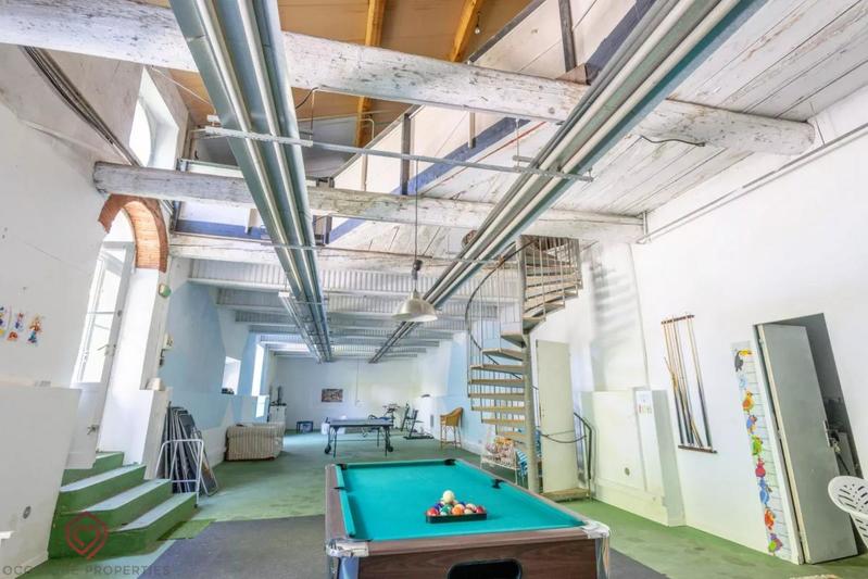 Maison de maîtres - 276 m² - 9 pièces