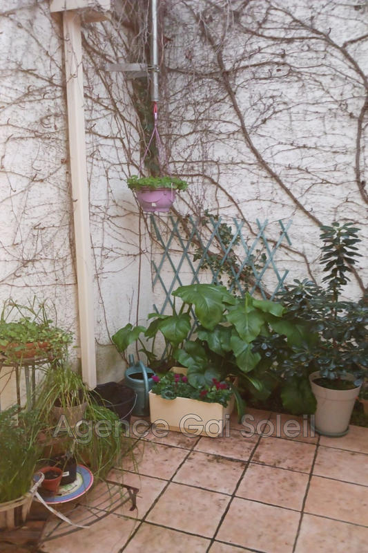 Villa - 90 m² - 4 pièces