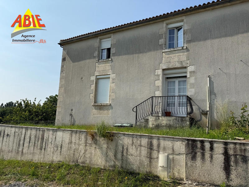 Maison - 138 m² - 5 pièces