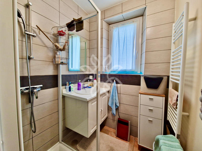 Maison - 107 m² - 5 pièces