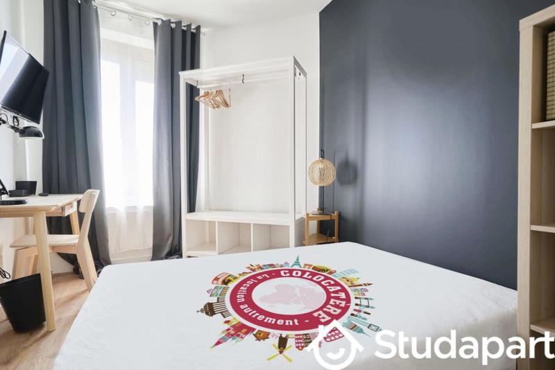 Chambre - 12 m² - 1 pièce