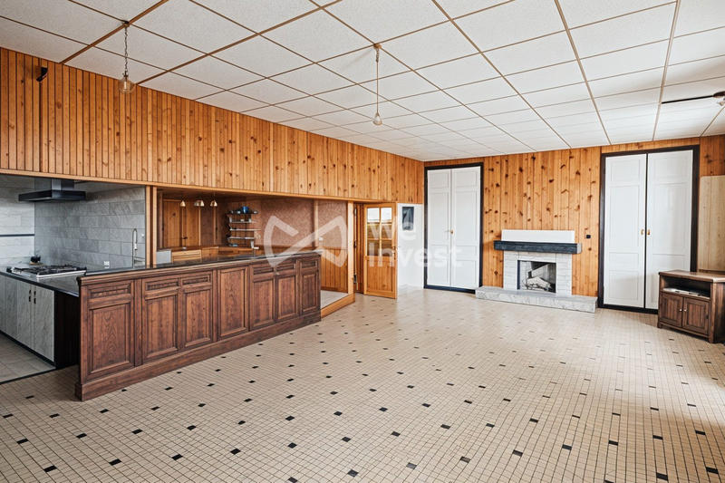 Maison - 182 m² - 7 pièces