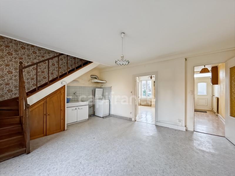 Maison de village - 100 m² - 4 pièces