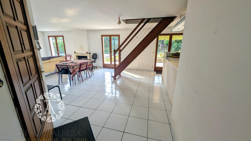 Villa - 124 m² - 4 pièces