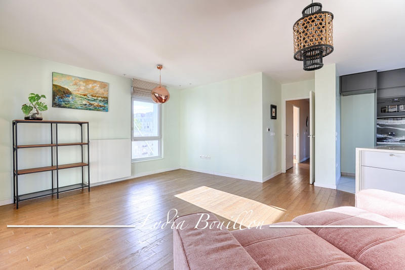 Appartement - 84 m² - 3 pièces